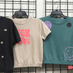 Wholesale Lot of 3,888 [CAT & JACK] Girls Short-Sleeve Shirts – Sizes XS-2X – 4 Colors – C/P 36 Asst/Asst – MSRP $6.00 Each – Your Price Is Only $1.25 Each