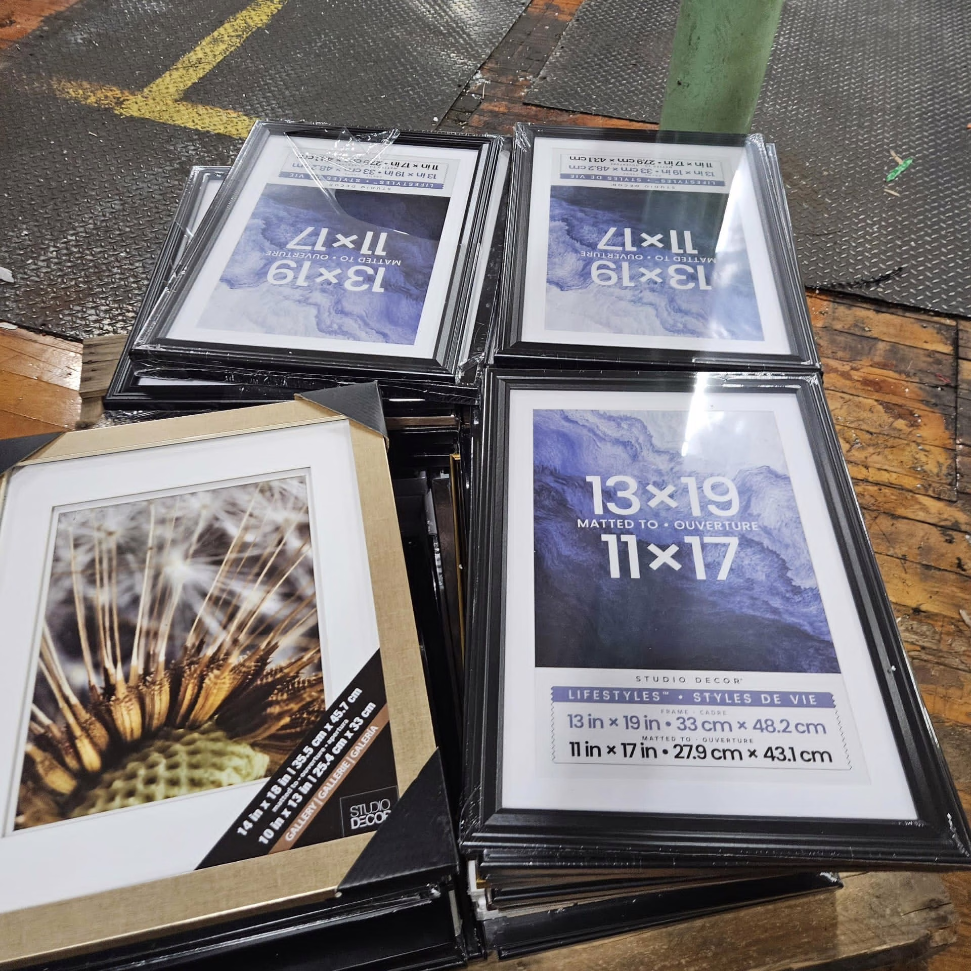 Wholesale Truckload Of 6,000 Brand New Frames And Display Cases - Wide Range Of Sizes - Your Price Is Only $1.50 Each - Image 7