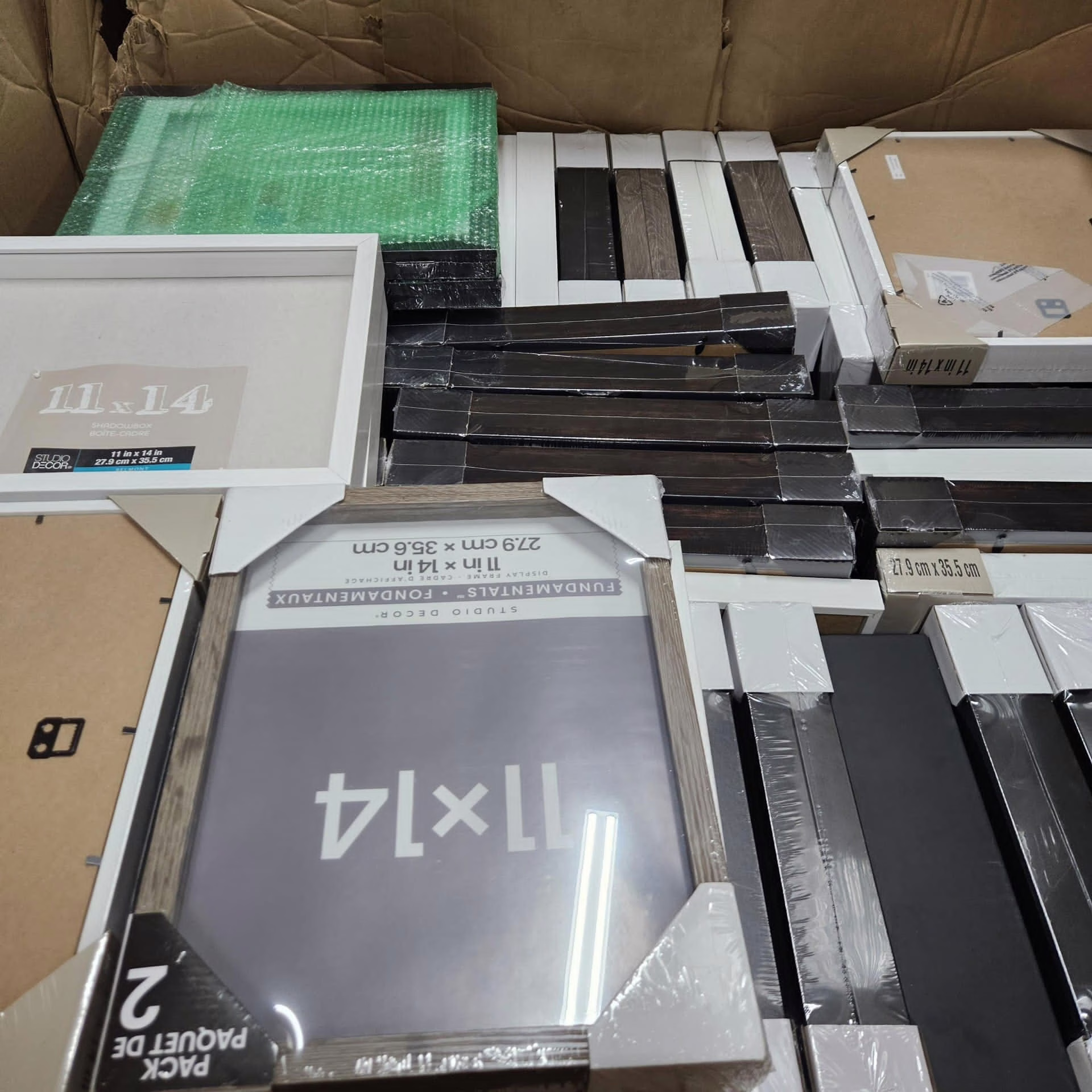 Wholesale Truckload Of 6,000 Brand New Frames And Display Cases - Wide Range Of Sizes - Your Price Is Only $1.50 Each - Image 5