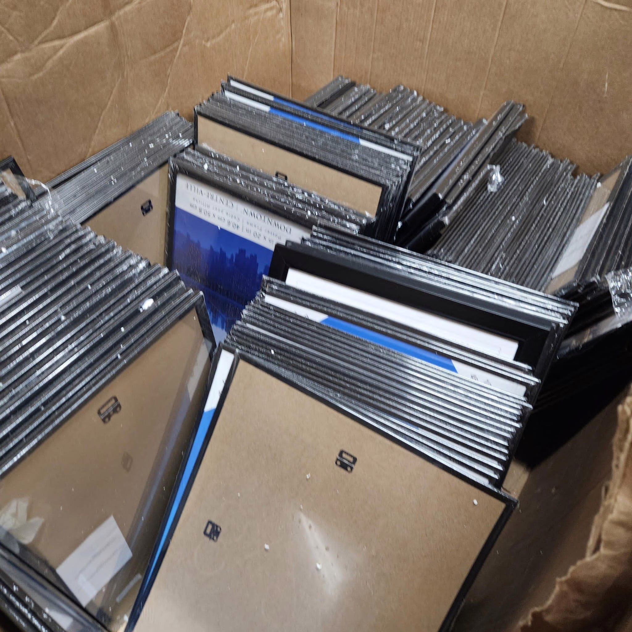 Wholesale Truckload Of 6,000 Brand New Frames And Display Cases - Wide Range Of Sizes - Your Price Is Only $1.50 Each - Image 3