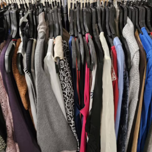 Wholesale Lot Of 6,000 Missy Blouses - By Simply Irresistible, Forgotten Grace, And A Few Other Boutique Brands - Sold In Nordstrom - First Quality Knits And Wovens - Over 250 Styles - S-XL - Original Retail Prices To $59.99 Each - Your Price Is Only $1.75 Each