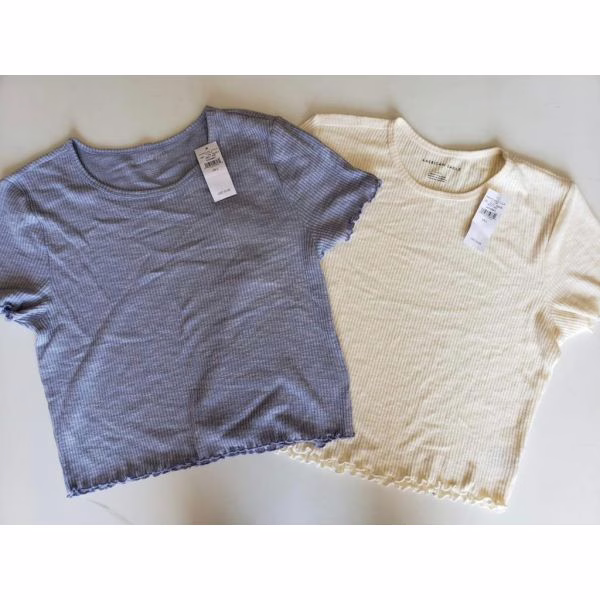 Wholesale Lot Of 100 Pieces Of American Eagle Clothing For Men And Women - Your Price Is Only $8.99 Each - Image 9