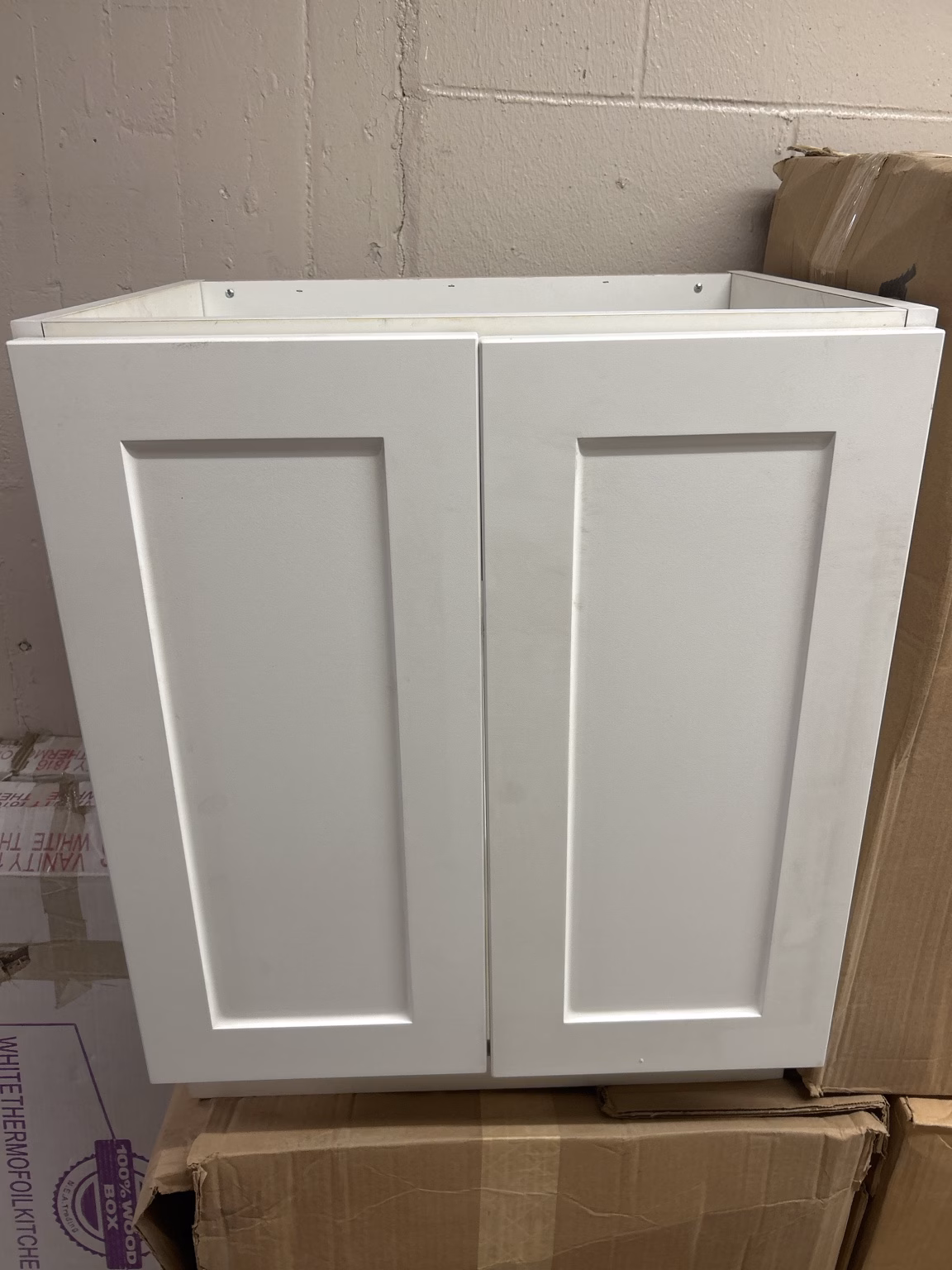 Wholesale Lot Of 32 Brand New Kitchen Cabinets And Vanities - Original Wholesale Cost $3,200 - Asking $1,600 - Image 9