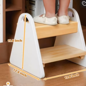 Wholesale Lot Of 3,309 Rounded Corners Child Stepping Stools - White & Blue - Amazon Retail Price $34.99 Each - Your Price Is Only $5.50 Each